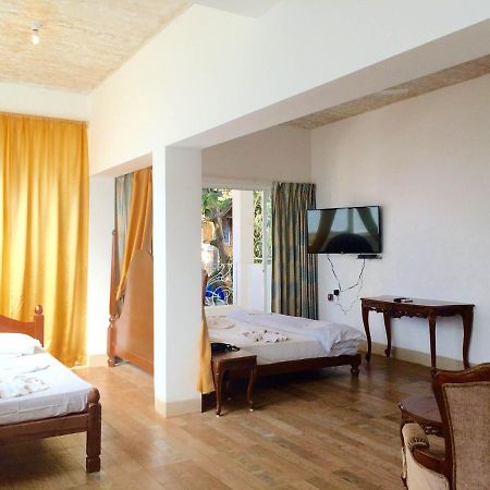 Pirache Art Hotel & Spa, Калангут Екстер'єр фото