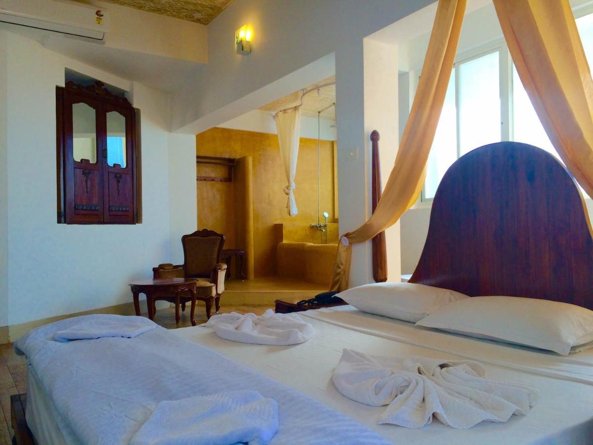 Pirache Art Hotel & Spa, Калангут Екстер'єр фото
